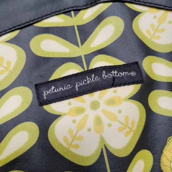 Petunia Pickle Bottom Glazed Sashay Satchel Diaper Bag Backpack - Picture 2 of 6